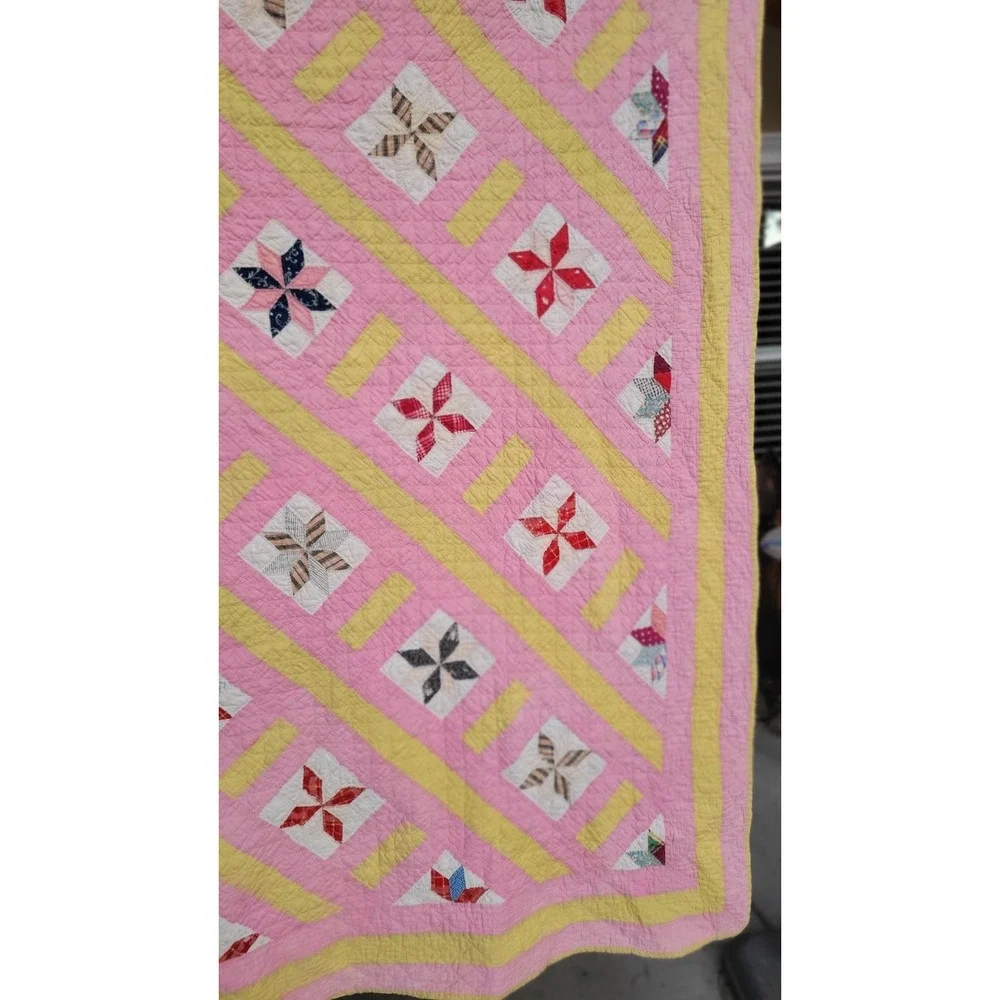 Vintage Friendship Star Quilt‎ Hand Quilted Pink Yellow Patchwork 64x75 Cottage
